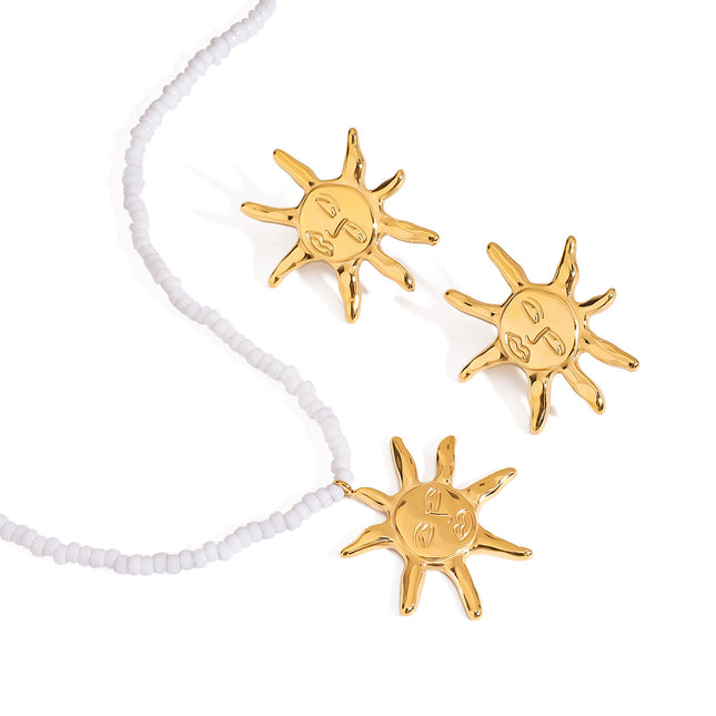 Fawny Earrings