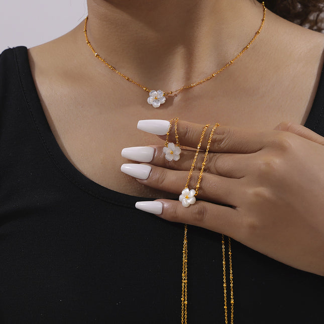 chic style fashion personality elegant temperament cold wind necklace white sea shell flower pendant clip bead chain titanium steel jewelry
