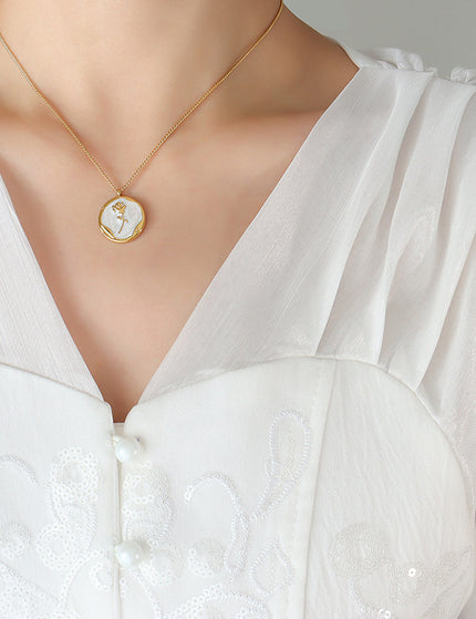 Cotton Necklace
