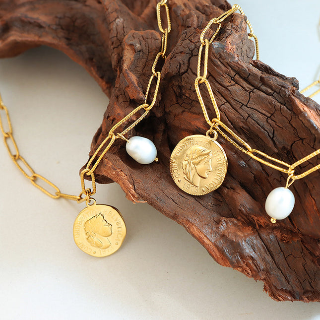 Trendy hip-hop retro classic portrait medallion freshwater pearl pearl pendant necklace cross-border hot-selling jewelry