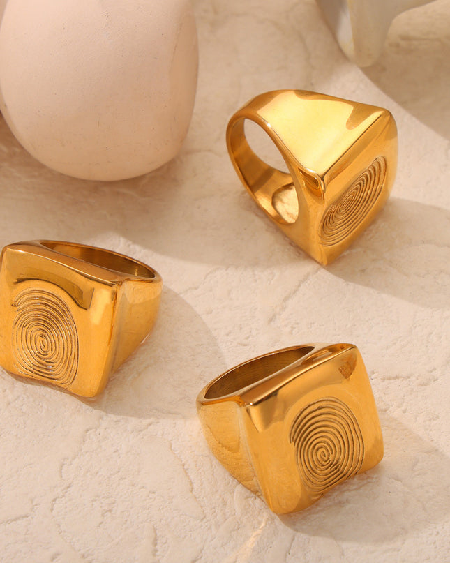 Latina Ring