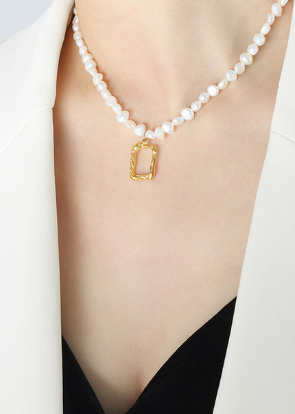 Glossy Necklace
