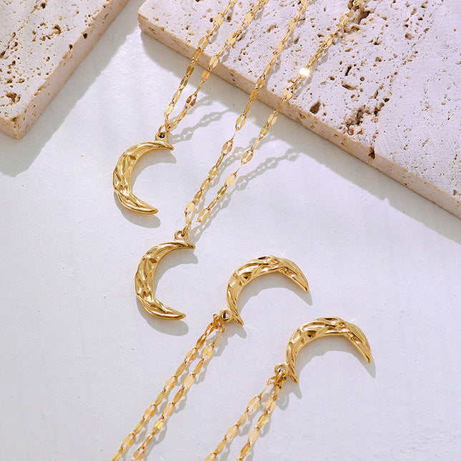 Luna Necklace