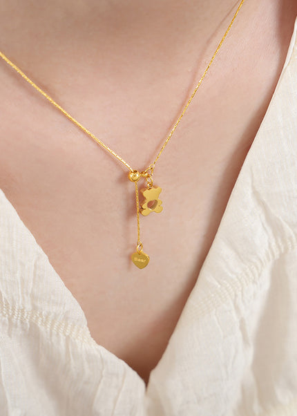 Stylish commuting personality, simple geometric cut-out, love bear design, pull-out clasp, adjustable titanium clavicle necklace