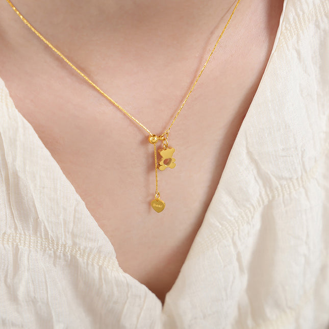 Stylish commuting personality, simple geometric cut-out, love bear design, pull-out clasp, adjustable titanium clavicle necklace