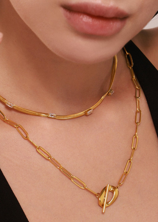 Mia Necklace