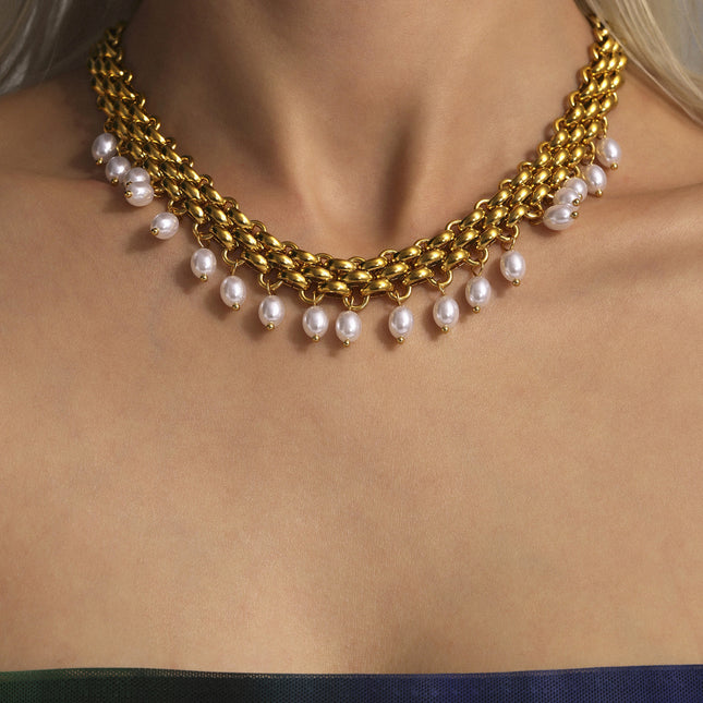 Bowtie Necklace