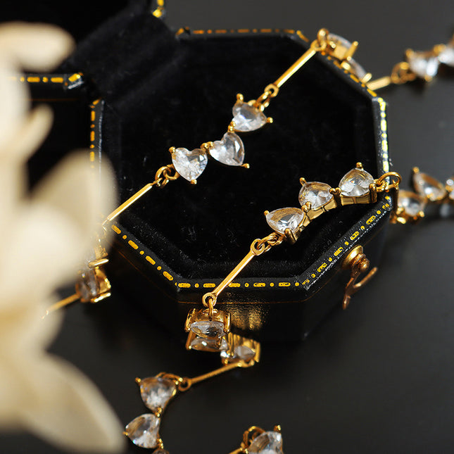 Europe and the United States do not fade love zircon titanium steel splicing design sense personality creative gold-plated necklace jewelry fashion women