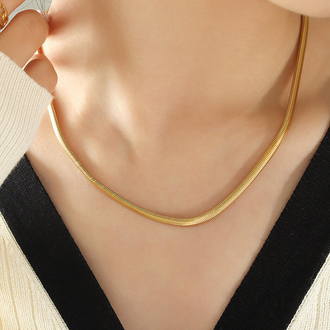 Sinada Necklace