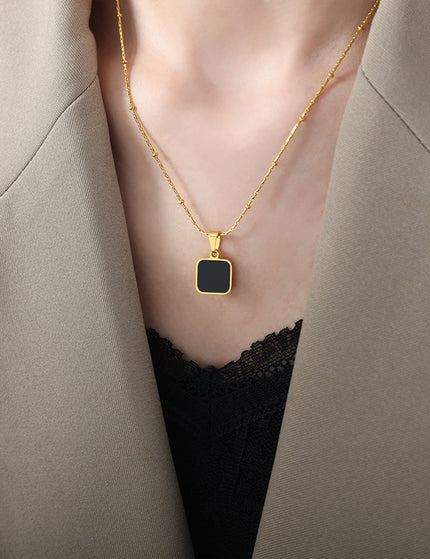 Visa Necklace
