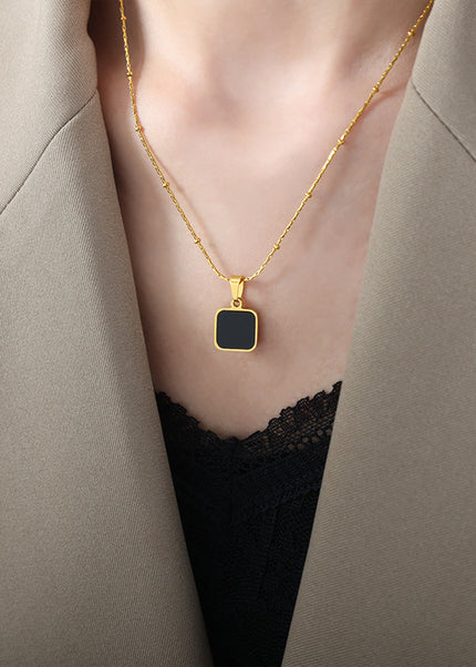 Visa Necklace