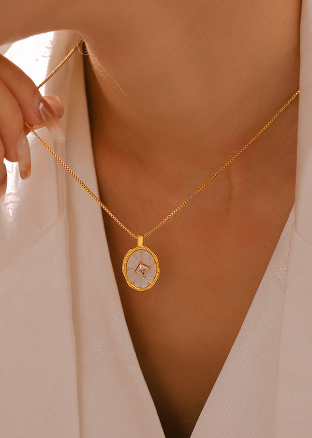 Saffire Necklace
