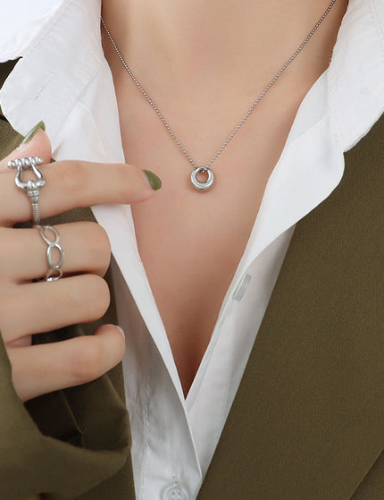 Crene Necklace