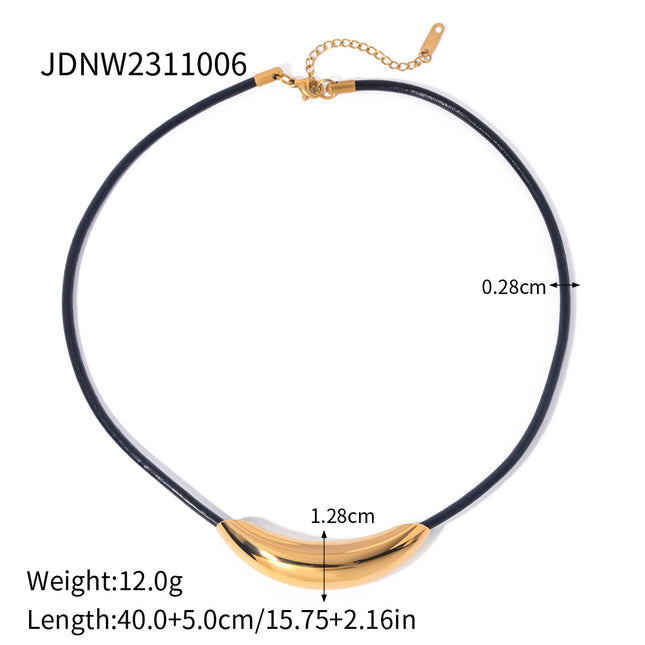 Tanline Necklace