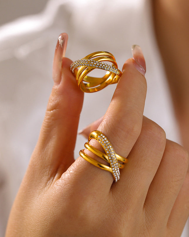 Pommy Ring