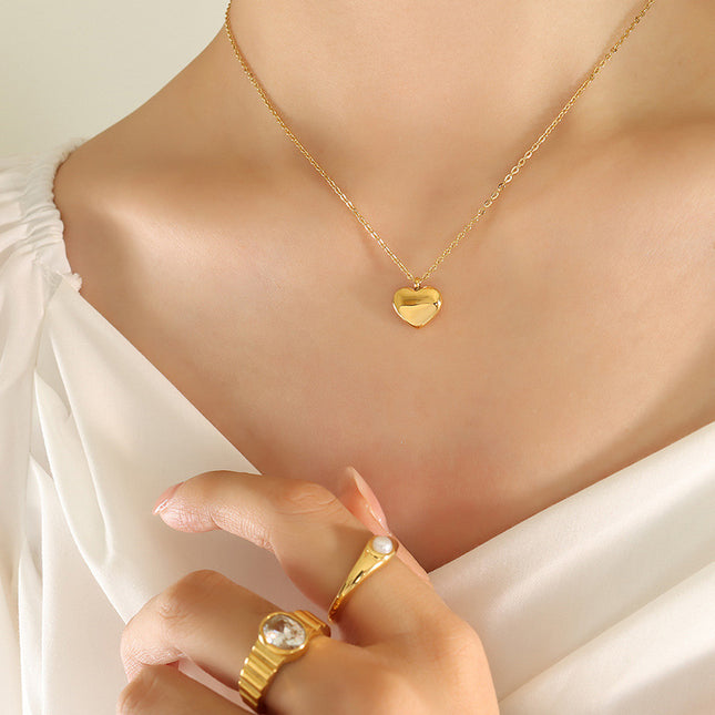 Fina Necklace