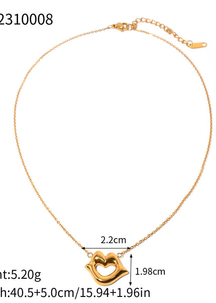 Pouty Necklace