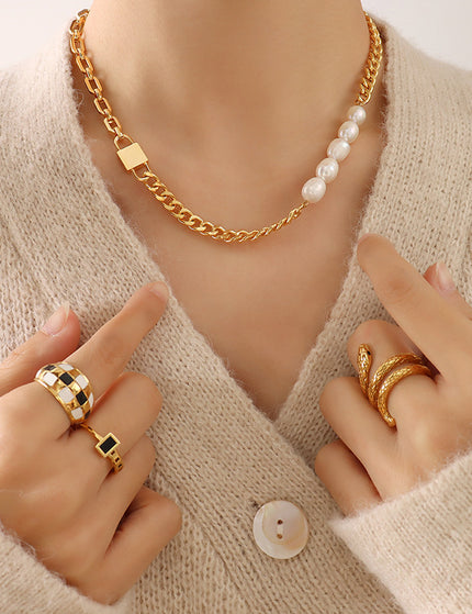 Teresa Necklace