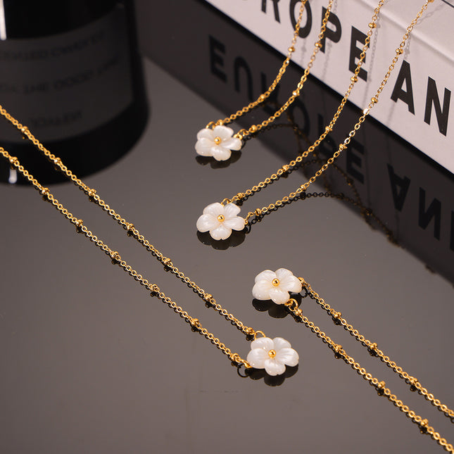 chic style fashion personality elegant temperament cold wind necklace white sea shell flower pendant clip bead chain titanium steel jewelry