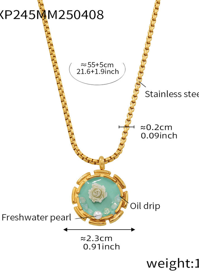 Muffin Necklace