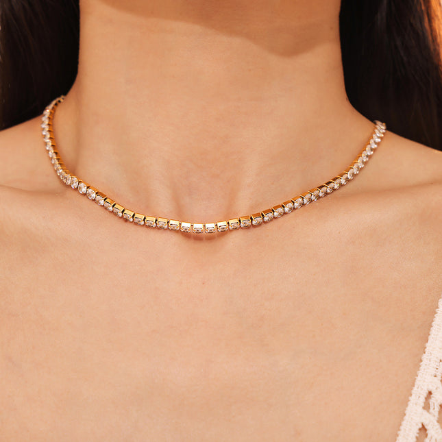 Marka: French light luxury, niche super flash zirconia necklace, necklace, titanium steel chain, plated 18k real gold, non-fading jewelry
