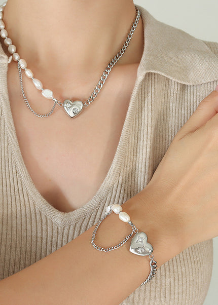 Titanium steel light luxury cold wind titanium steel love pendant necklace does not fade niche design bracelet jewelry set ornaments