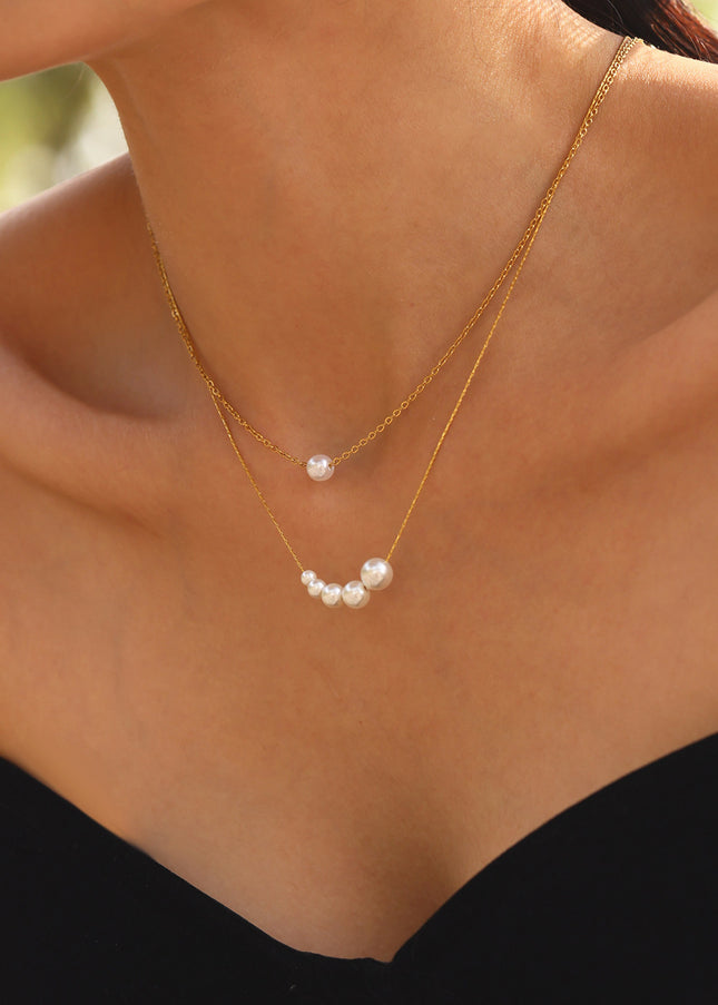 Mystery ins European and American fashion light luxury shell bead necklace women's non-fading niche versatile stainless steel clavicle chain spot
