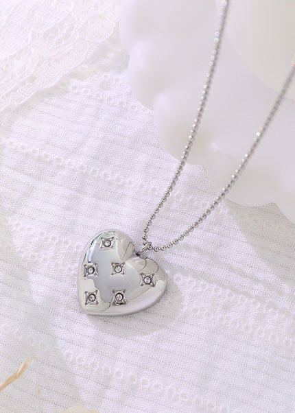 Lush Necklace