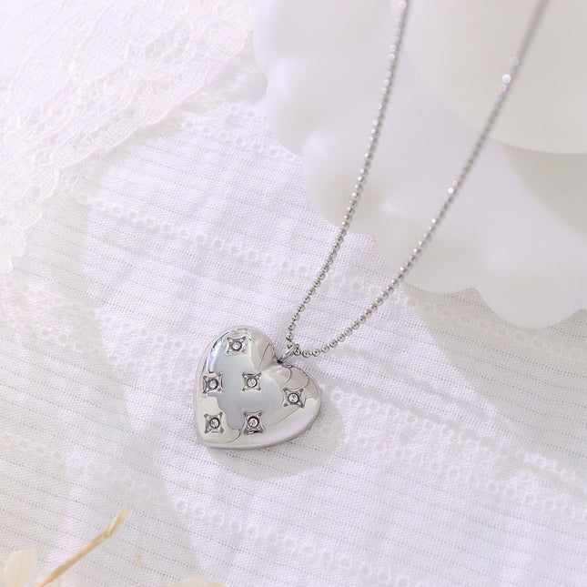Lush Necklace