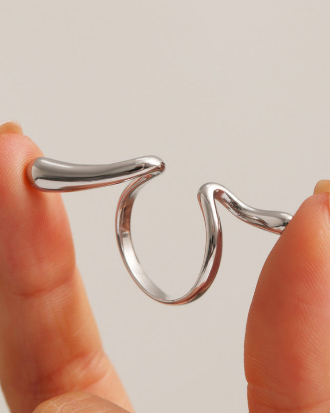 Breezy Ring