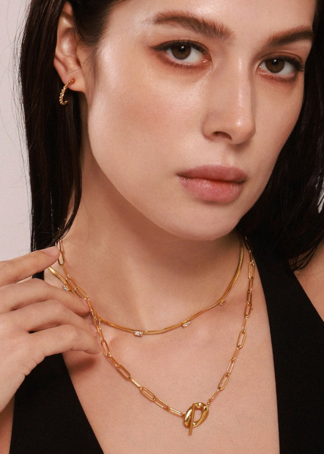 Mia Necklace