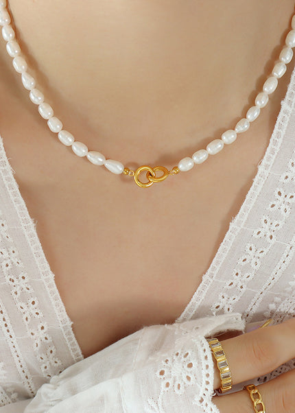 French non-fading niche light luxury double-ring buckle freshwater pearl versatile titanium steel gold-plated necklace non-fading jewelry women
