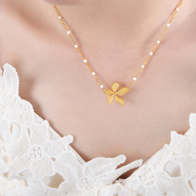 Isay Necklace