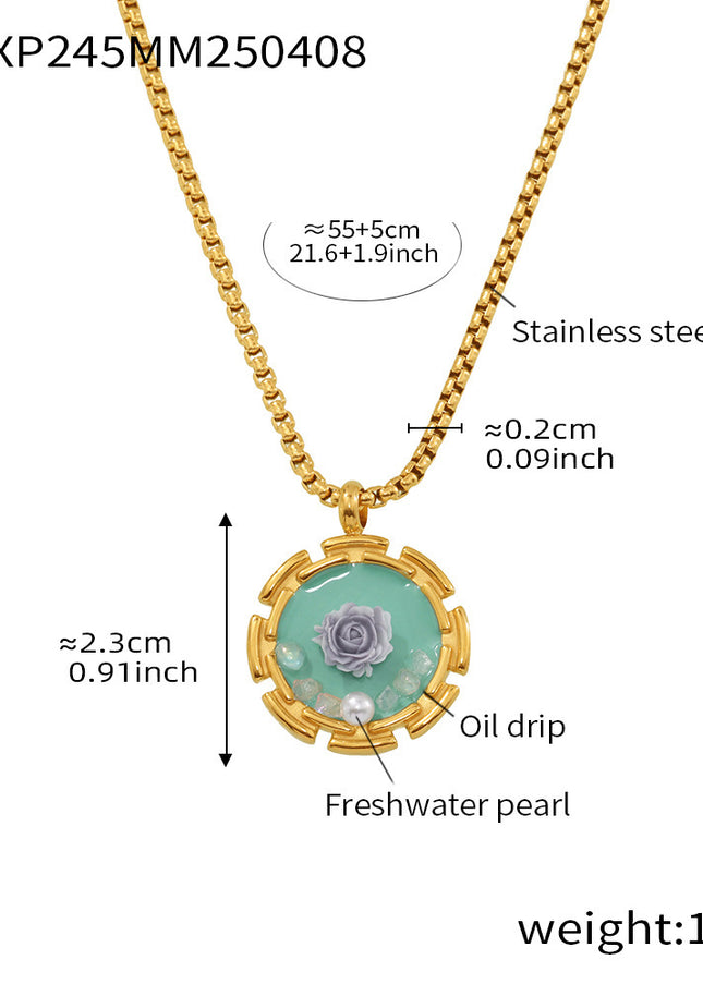 Muffin Necklace