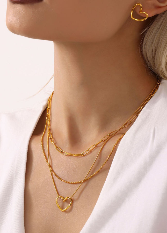 Mystery ins style niche love clavicle necklace temperament commuter accessories necklace electroplating 18K real gold titanium steel jewelry