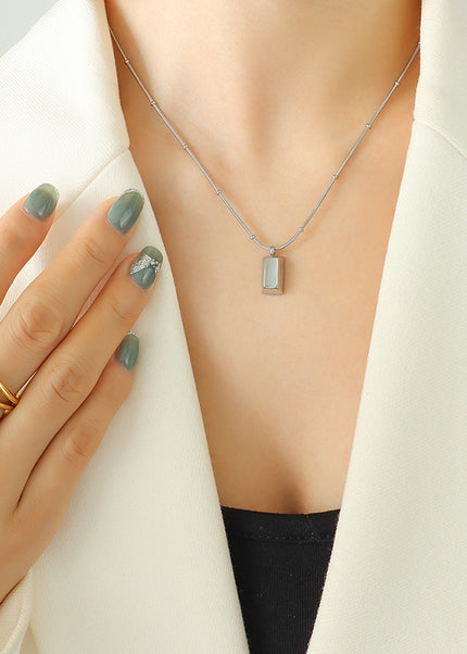 Daydry Necklace