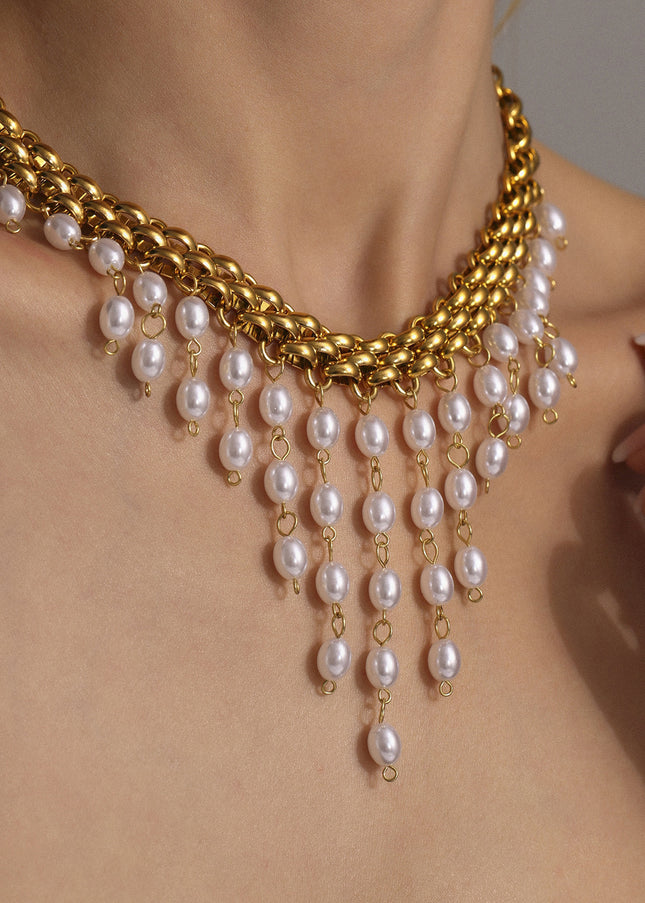Bowtie Necklace