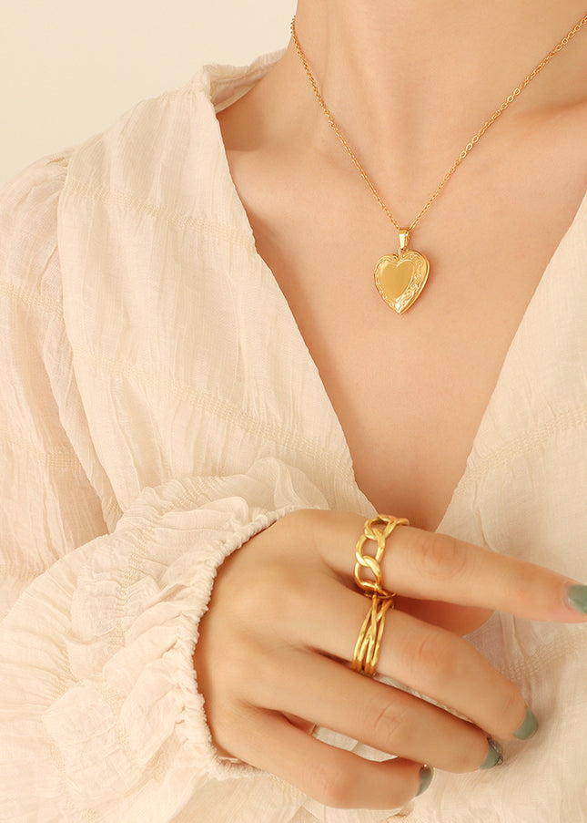 Pearly Necklace