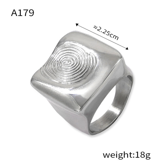 Latina Ring