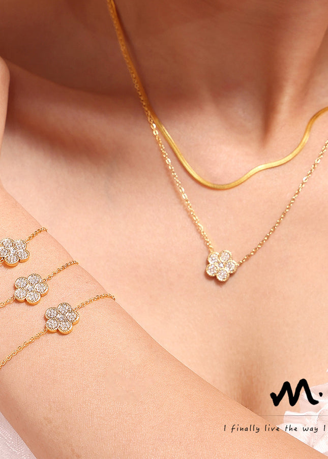 Cloudy Necklace