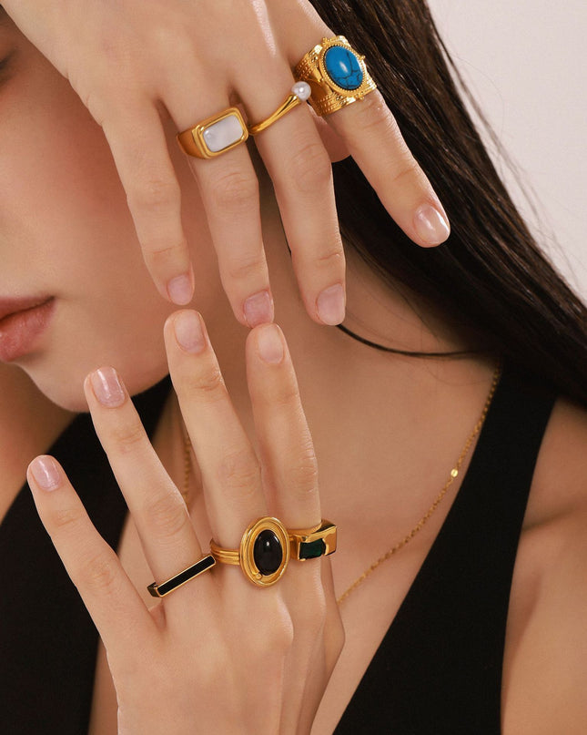 Busta Ring