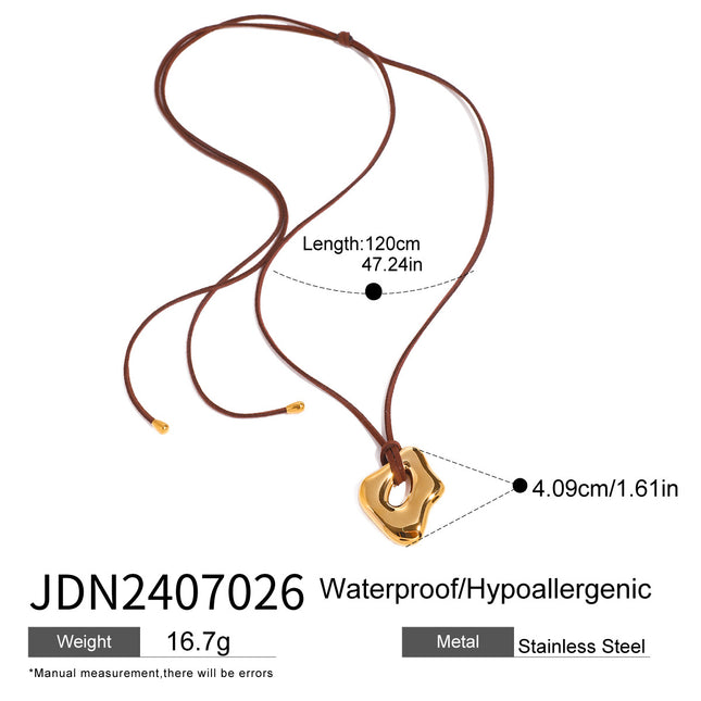 Diva Necklace