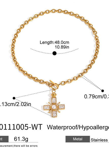 Drama Necklace