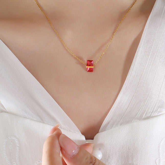 Muffin Necklace