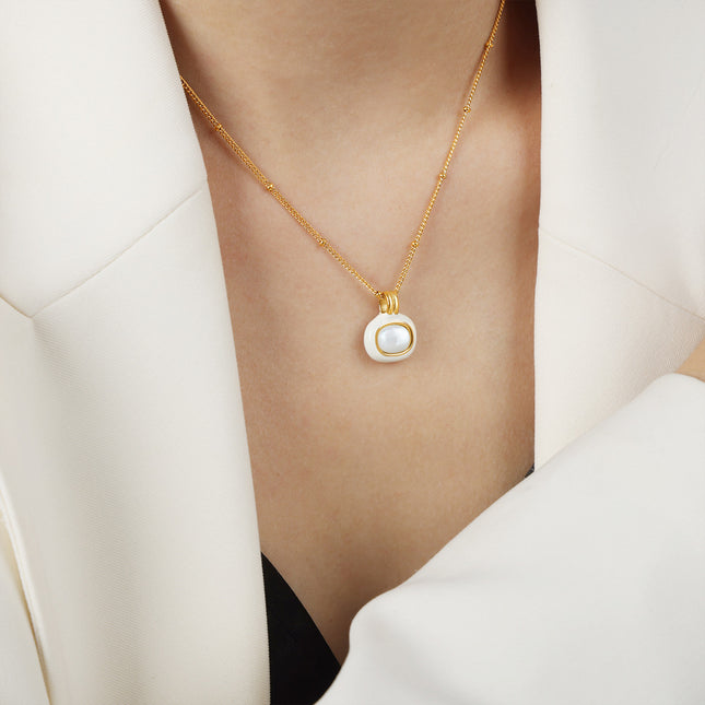 Clarita Necklace