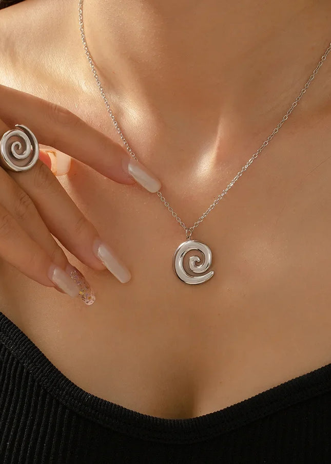 Cuddle Necklace
