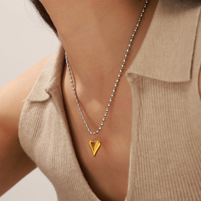 Roan Necklace