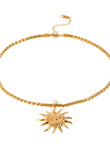 Revier Necklace