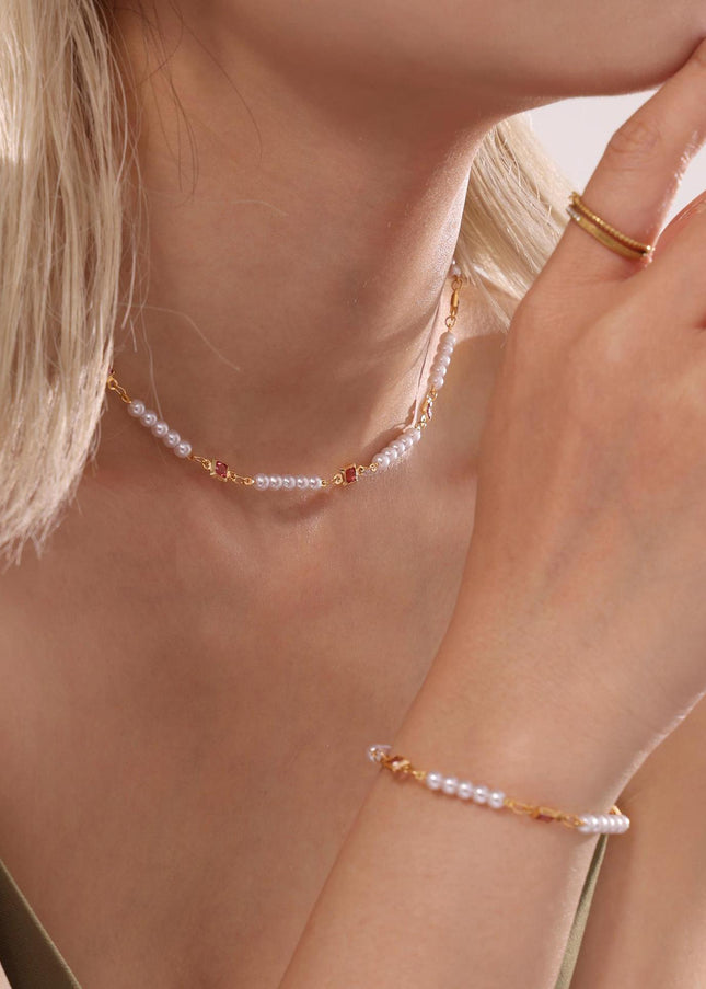 Pipi Necklace