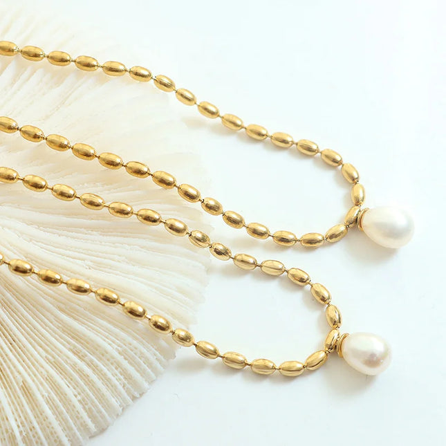 European and American temperament jewelry neutral style cross-border fashion titanium steel gold-plated oval bead chain freshwater pearl pendant necklace